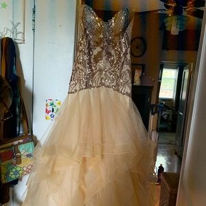 Champagne Gold prom dress